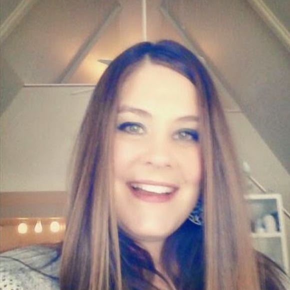 Meet your Posher, Meg - Picture 1 of 1